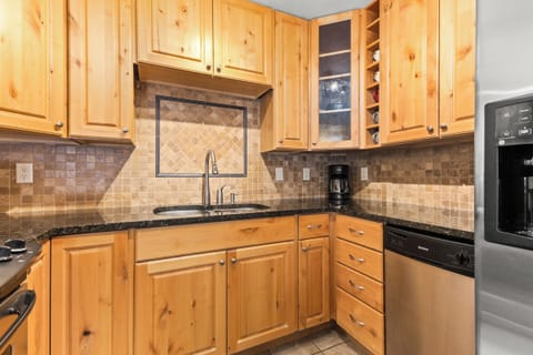 Wooden Modern Kitchen