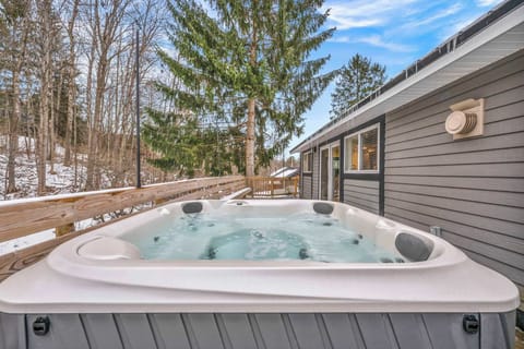 A private jacuzzi space designed for comfort and relaxation, ideal for soothing evenings and peaceful downtime.
