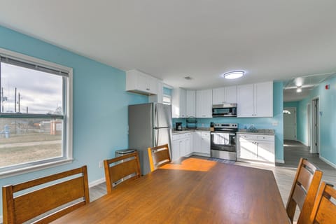 Kitchen | Dining Area