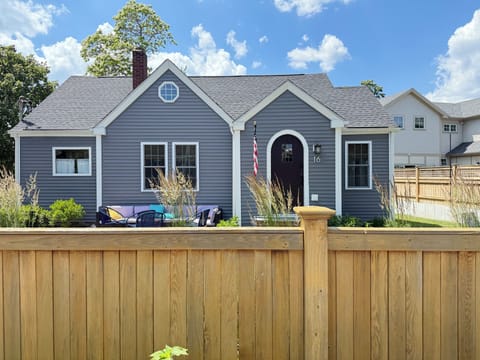Cottage & garden area