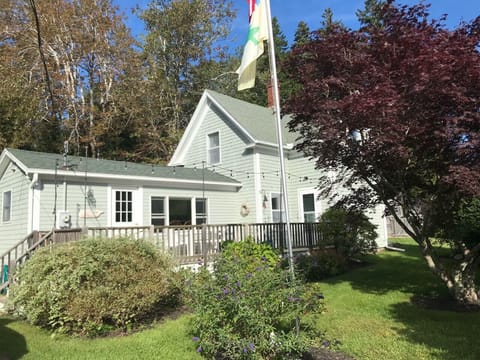 Salty Dog Cottage from the outside