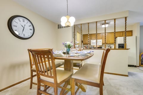 Dining Room | Dishware/Flatware
