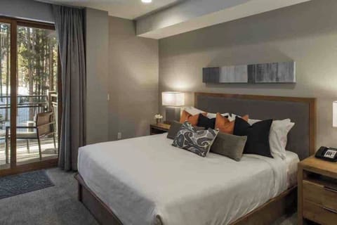 Peak 8 Resort Suite Bedroom