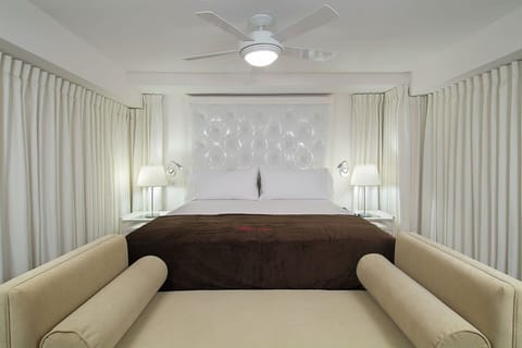 Go Studio Suite 04.jpg