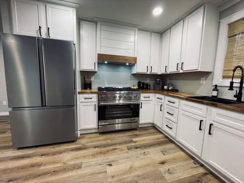 Full kitchen with 36” stove.