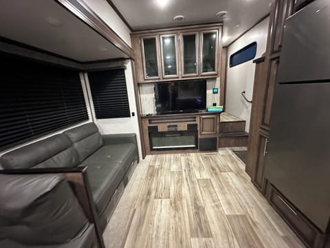 Living Room/Kitchen Room Main Room