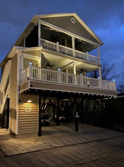 Exterior-Night