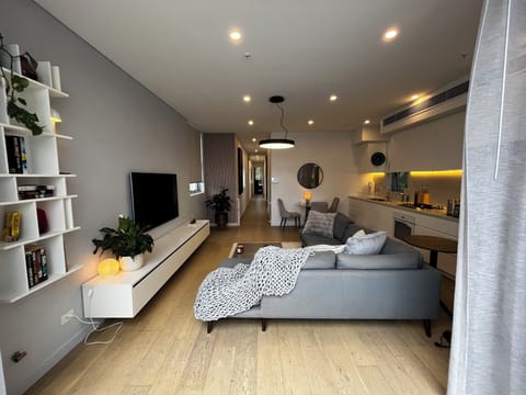 Indoor/Outdoor Living areas connected to large sunny north facing balcony