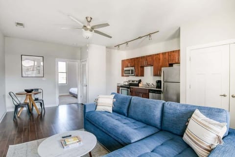 TWO CozySuites Music Row Chic Condo in Nashville