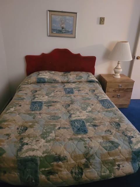302 1 bedroom