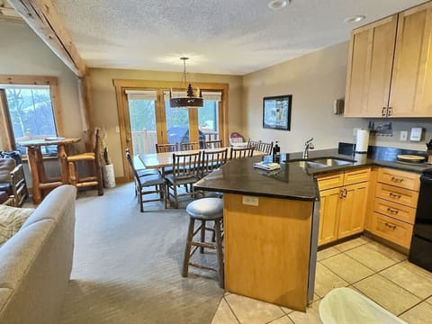 Main Floor | Full Kitchen | Central Heat