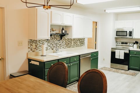 Fully equipped eat in kitchen.