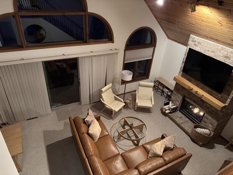 Great room with amazing views of lake