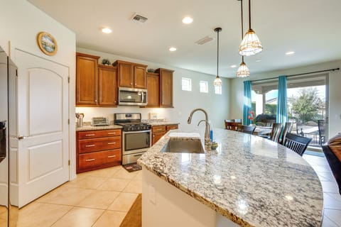 Kitchen | Dishwasher