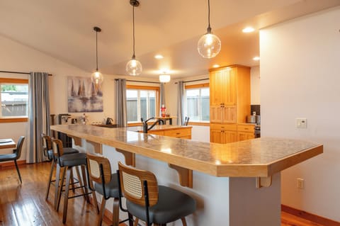 Large kitchen island for entertainment