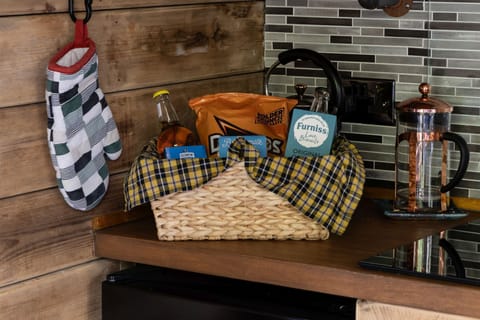 Welcome hamper - Pedney