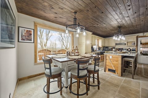 Meals here feel relaxed and unforced.