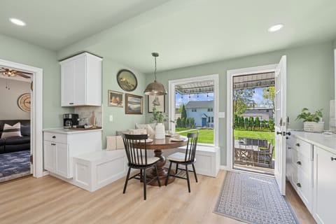 Coffee, eat-in kitchen with access to outdoor patio makes entertaining easy