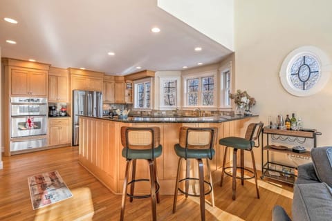 The open kitchen is well equipped for an unforgettable getaway​