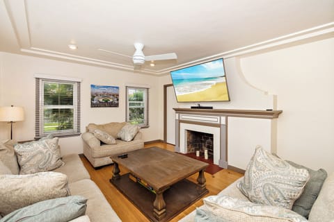 Living room 1