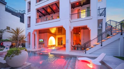 Resort Style Pool/Spa - Covered Pool Patio - Dining - Fireplace