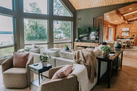 The Main Cabin
Take a good look—can you guess why we call it The Perfect Pine?