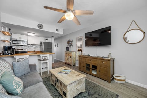 Living room with gulf view, smart TV & sofa bed