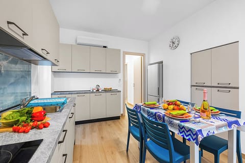Kitchen and dining area