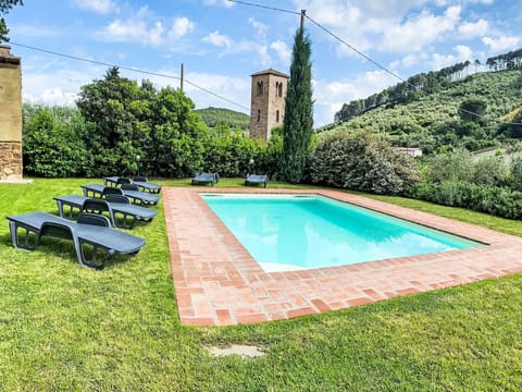 Mountainous Landforms, Vegetation, Mountain, Hill, Shrub, Hill Station, Village, Hacienda, Eco Hotel