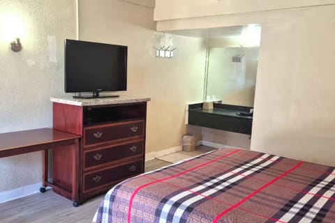 Bedroom. Interior and views may vary based on location and availability.