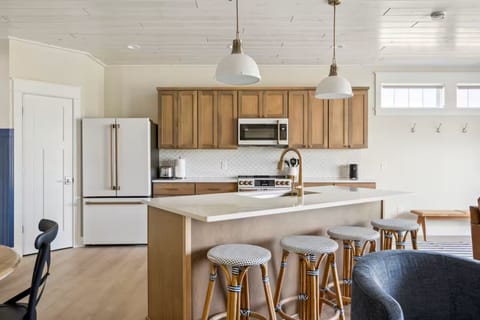 Main20Floor20Kitchen202