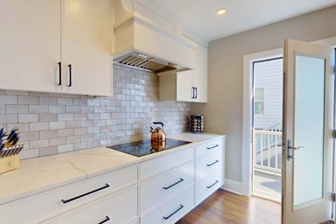 Counter space is plentiful at Freedom Seven