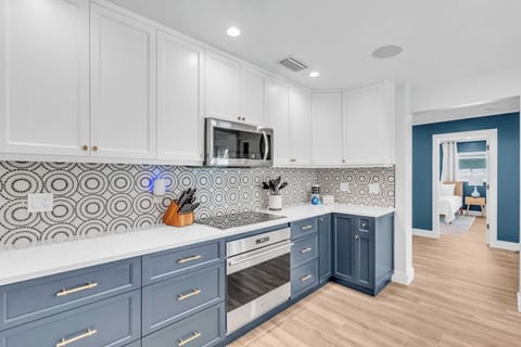 Built in LG Microwave. Electric Convection Stove & Cook Top by Wolf.