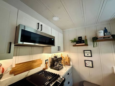 Clean, inviting kitchen space with modern finishes and thoughtful touches.