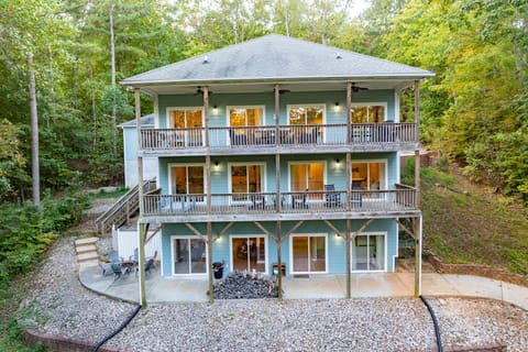 All of this is yours!! Come enjoy Lake Gaston