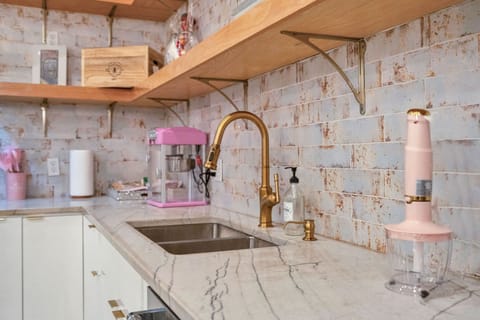 Farmhouse sink with vintage flair