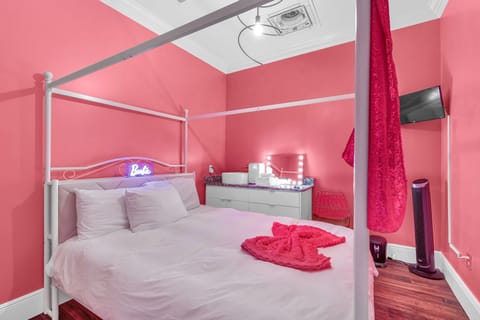 Statement bedroom with vibrant design details