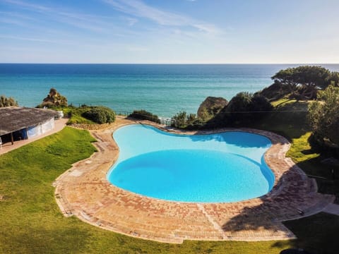 Panoramic Swimming Pool.