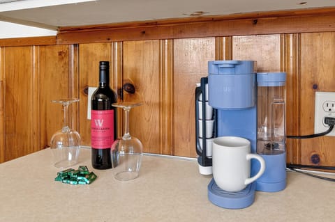 Keurig coffee with start supply of pods