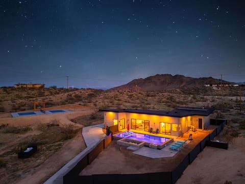 When the stars come out, your private desert retreat truly shines.