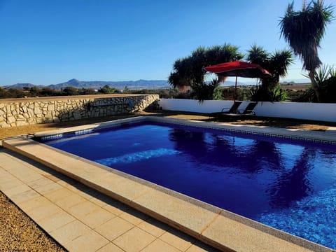 “Private 10m pool with mountain views and total privacy”