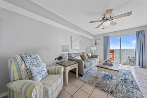 1 Four Winds 704 Living Room