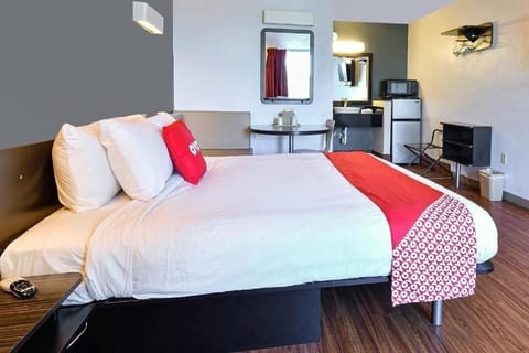 Bedroom. Interior and views may vary based on location and availability