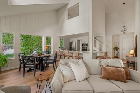 Vaulted ceilings, open, expansive. Decorated for the discerning guest.