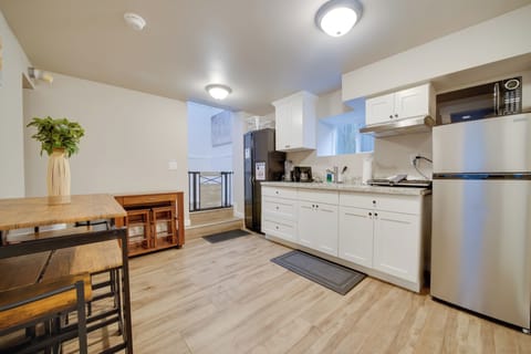 Lower-Level Kitchenette | Free WiFi