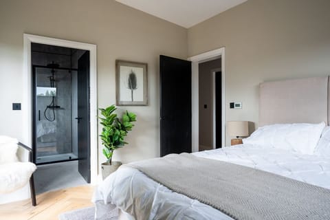 Cabin 2.0 Luxe (Pet)