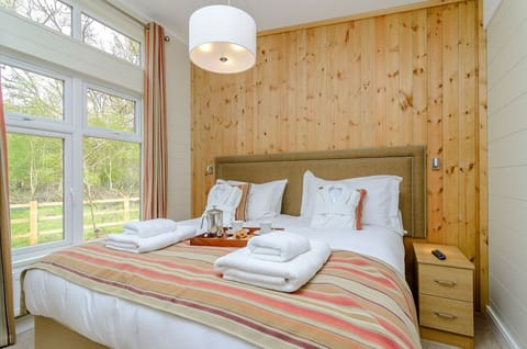 The Fotheringhay (Pet)