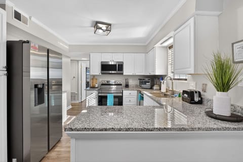 Indoors, Kitchen, Appliance, Refrigerator, Microwave