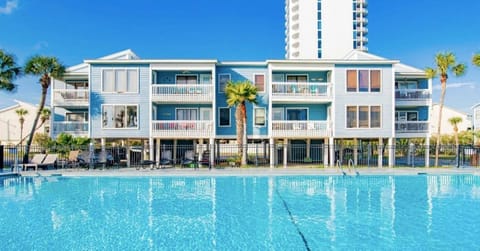 Perfect for your coastal get-away (I105-bottom right unit)