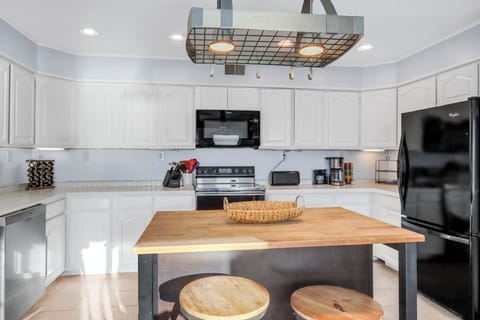 Ample countertop space